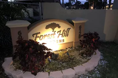 6112 Forest Hill Boulevard #105 1