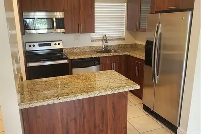 6700 Nova Drive #206 1