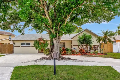 385 SW 31st