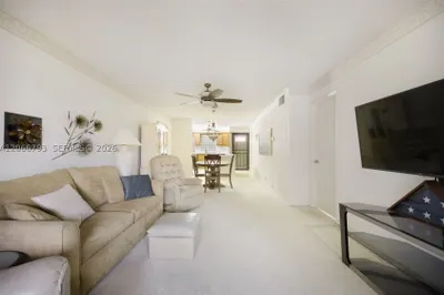 750 SE 6th Ave #322 1