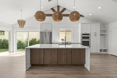 109 Harbourside Circle 1