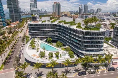 1 Collins Ave #406 1