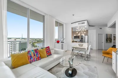 300 S Australian Avenue #1418 1