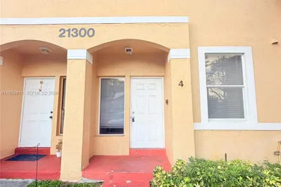 21300 NE 8th Ct #3004 1