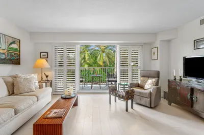 223 Atlantic Avenue #2B 1