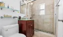 301 Hampton Ln Photo