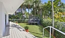 255 Harbor Dr Photo