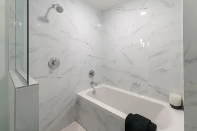 86 SW Sw 8th Street 1