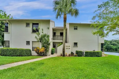3851 NW 35th Street #1526 1