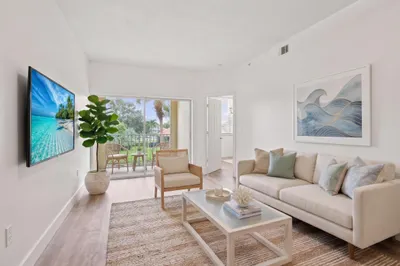 2020 GREENVIEW SHORES Boulevard #109 1