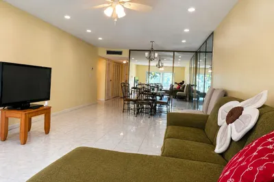 6101 N Falls Cir Drive #310 1