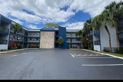 3160 HOLIDAY SPRINGS Boulevard #7-311 1