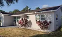 22682 Family Circle Photo