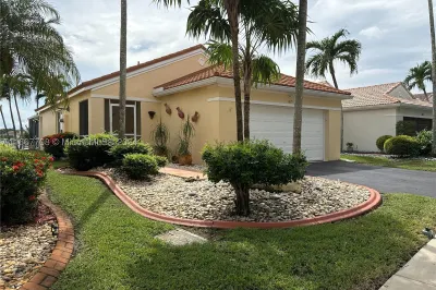 1621 Salerno Cir 1