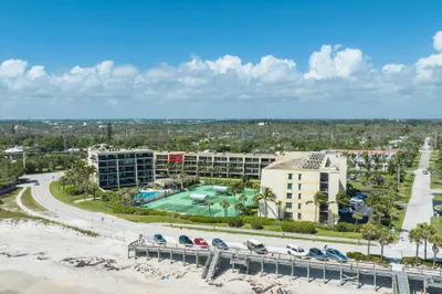 3939 OCEAN Drive #408C 1