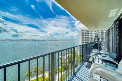 1450 Brickell Bay Dr #1101 1