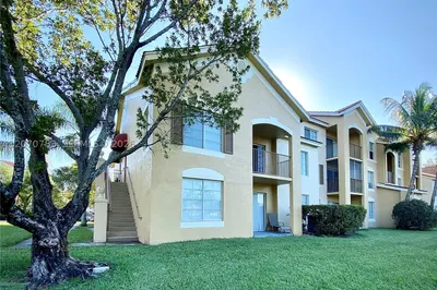 4171 San Marino Blvd #102 1
