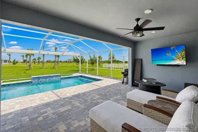 10255 SW Sarcoline Drive 1