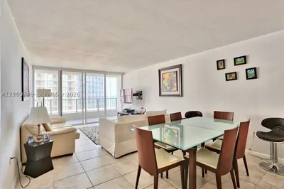 555 NE 15th St #10G 1
