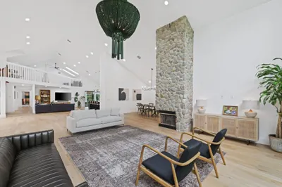 3235 Hyde Circle 1