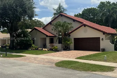3160 Peachtree Cir 1