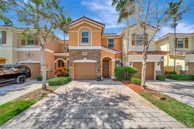 12434 NW Emerald Creek Mnr 1