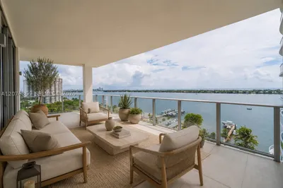 4714 N Flagler #1104 1