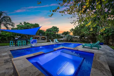 3 Chapel Cir - Pool @ Twilight