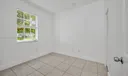 673 NE 21st Ter Photo