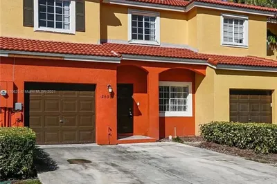 2030 SW 104th Ave 1