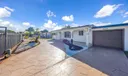 490 W 33rd Pl Photo