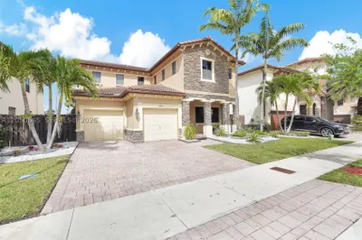 8910 NW 98th Ct 1