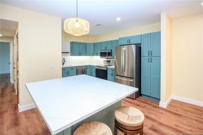 250 SE Four Winds Drive #203 1