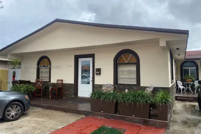 3609 Palm Ave 1