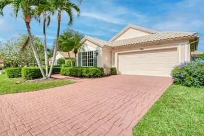 942 Augusta Pointe Drive 1