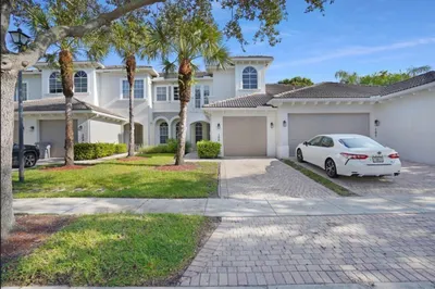 6449 Bella Circle #106 1
