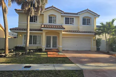 8908 NW 187th St 1