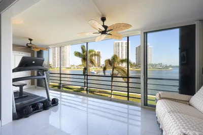 36 Yacht Club Dr Apt 205 North-large-001