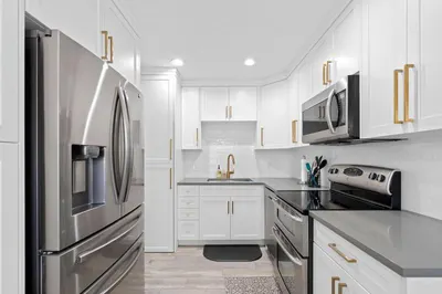 500 1st Avenue S #202 1