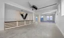 727 Collins Ave Photo