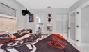 894 W 69th Pl Photo