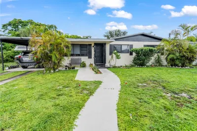 1365 NW 192nd Ter 1
