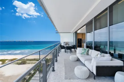 8701 Collins Ave #1103 1