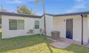 6147 SW 40th St Photo
