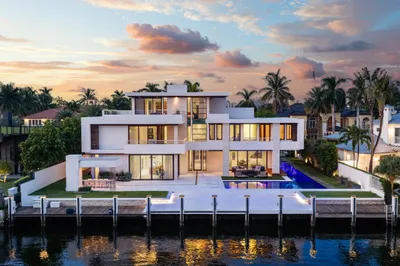 10 Pelican Drive 1