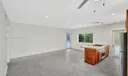 428 Collins Ave #8 Photo
