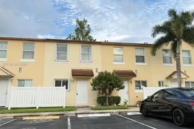 6631 Winfield Blvd #3-6 1