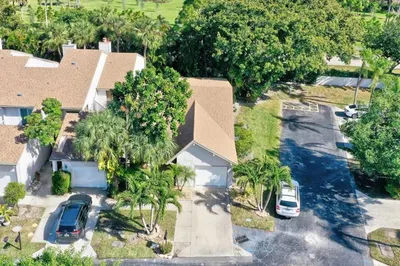 6660 Canary Palm Circle 1