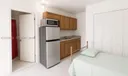 572 E 38th St Photo