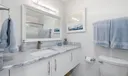 957 Circle Rive #D Photo